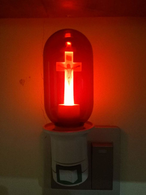 100-305V 50/60Hz वाणिज्यिक एलईडी आउटडोर प्रकाश व्यवस्था आउटडोर के लिए पनरोक IP65 विस्तारित एल्यूमीनियम गर्मी उत्सर्जन सामग्री
