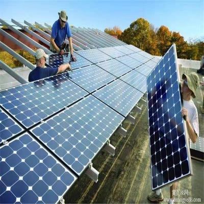 अत्यधिक परिस्थितियों के लिए तापमान प्रतिरोधी सौर पैनल 65.7 X 39.4 X 1.4 इंच